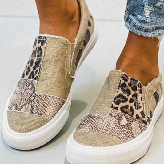 Quinny | Zapatos de lona con estampado de leopardo estilo informal